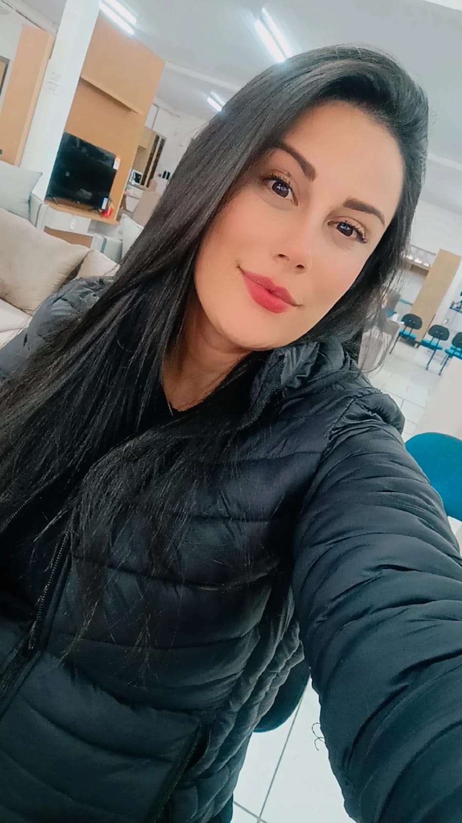 Larissa 