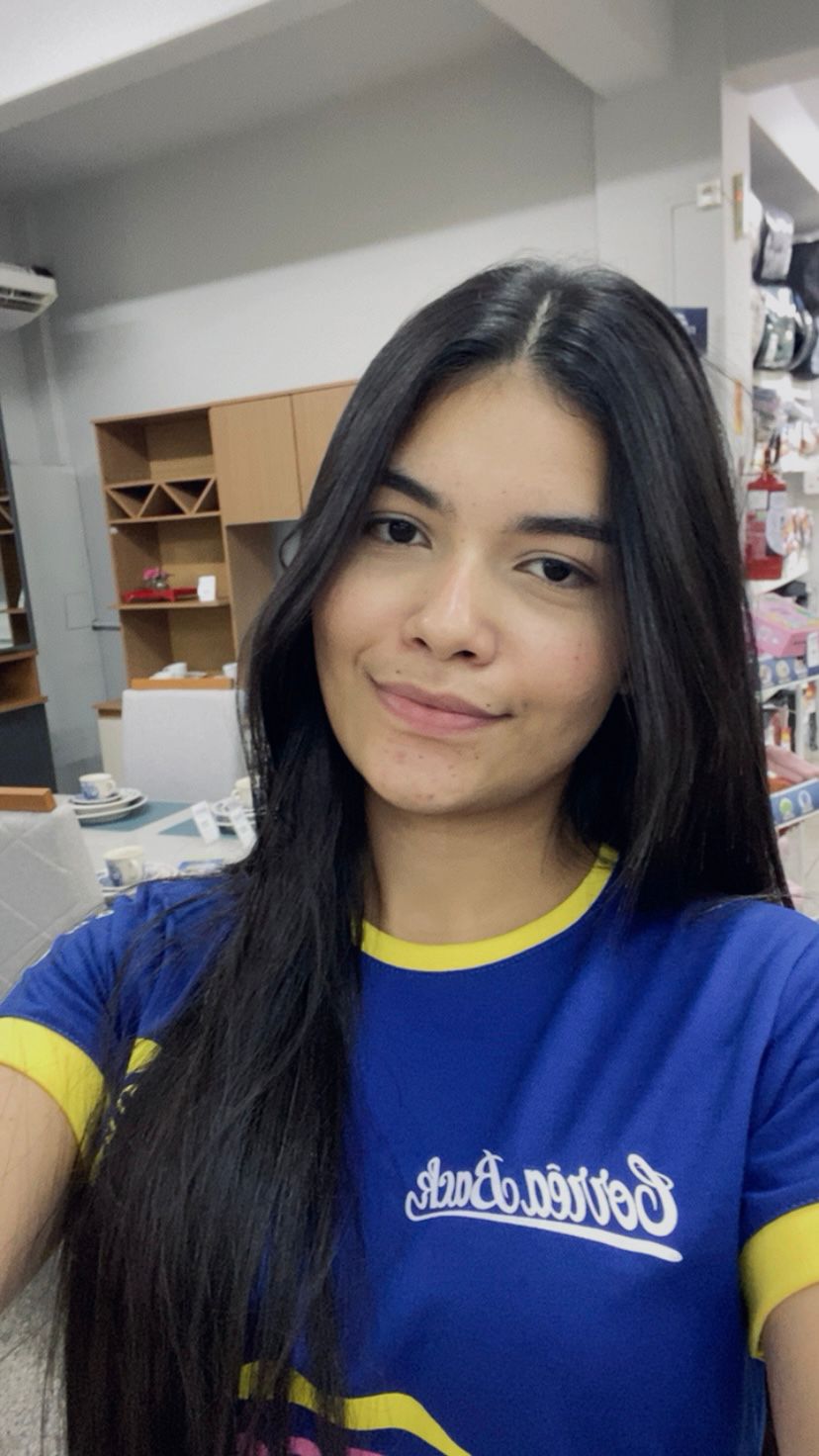 Viviane Silva